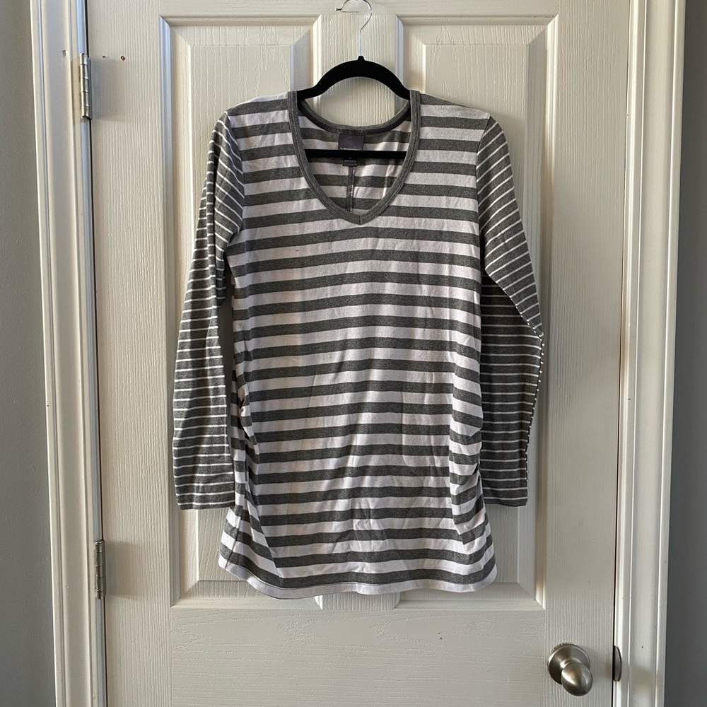 GUC Oh Baby! By motherhood maternity top